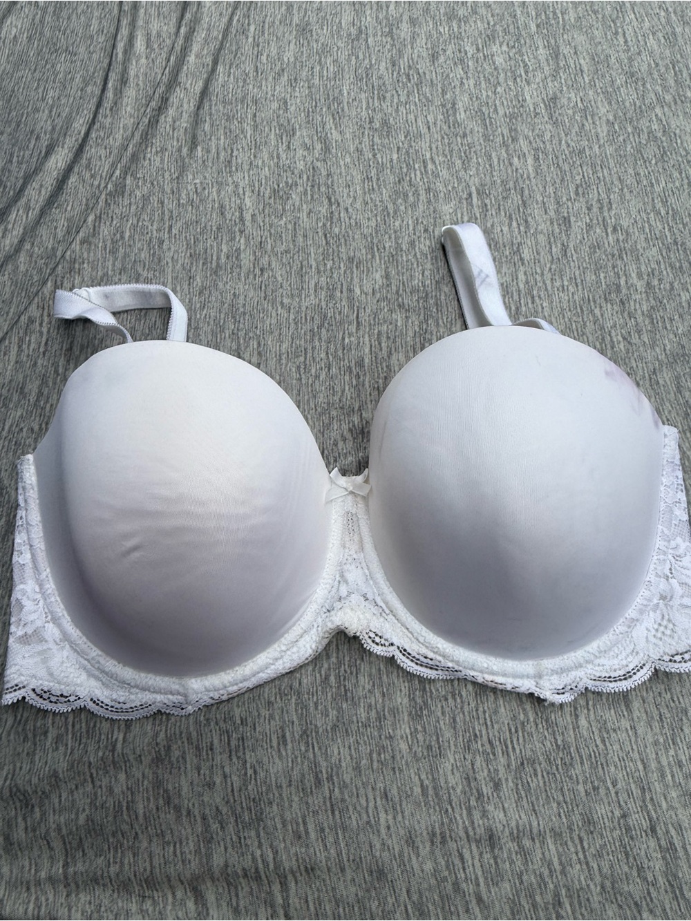 Victoria's Secret White Lace-Trim Molded T-Shirt Bra